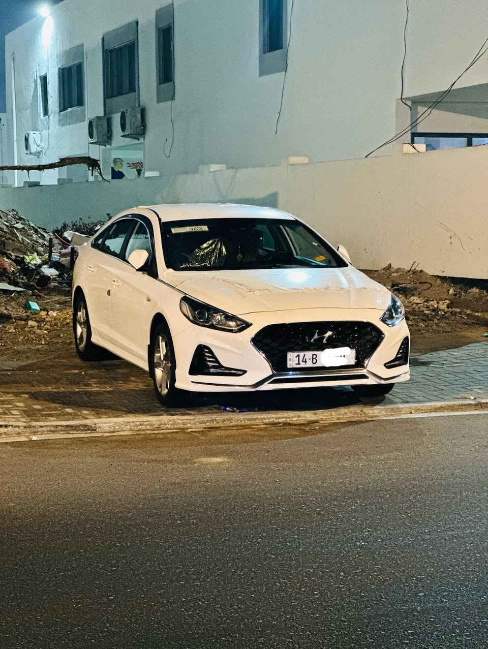 سوناتا 2023 غاز بلاد خط واحد مكفوله كفاله عامه
مامتواجد بلفيس هذه رقمي *********** 
مكاني البصره
رادار✅
قياده ذاتيه✅
مثبت سرعه✅
ويل 17✅
سايد بريك بصمه✅
تبريد كشن✅
تبريد قطعتين✅
كشنات جلد✅
لد خلفي امامي. السعر 190
