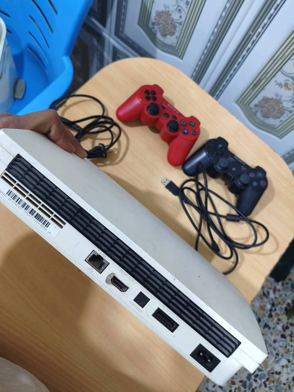 بلي 3 نضافة شوفة عينك ذاكرة 150 گيگا مهكر مع يدتين الألعاب السعر 150 وبي مجال أو مراوس مع بلي فور وانطيك فرق 
Gta,pes18,fifa19,assasin cread black flag,far cry

Minecraft,god of war2+3


**إذا كنت صاحب هذا الإعلان وتريد حذفه لأي سبب، رجاءا أرسل رسالة إلى الدعم الفني**