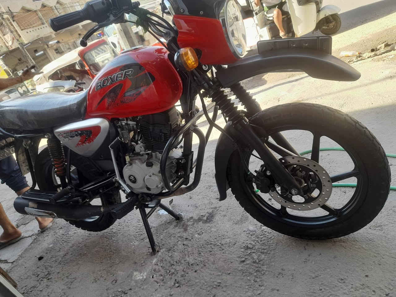 سلام عليكم بوكسر موديل ٢٠٢٣ شهر ٦ دراجه مبدله بيهه بوشه شركه دراجه خير من الله السعر مليونين ٢٥٠ وبيهه مجال العنوان بغداد ***********
