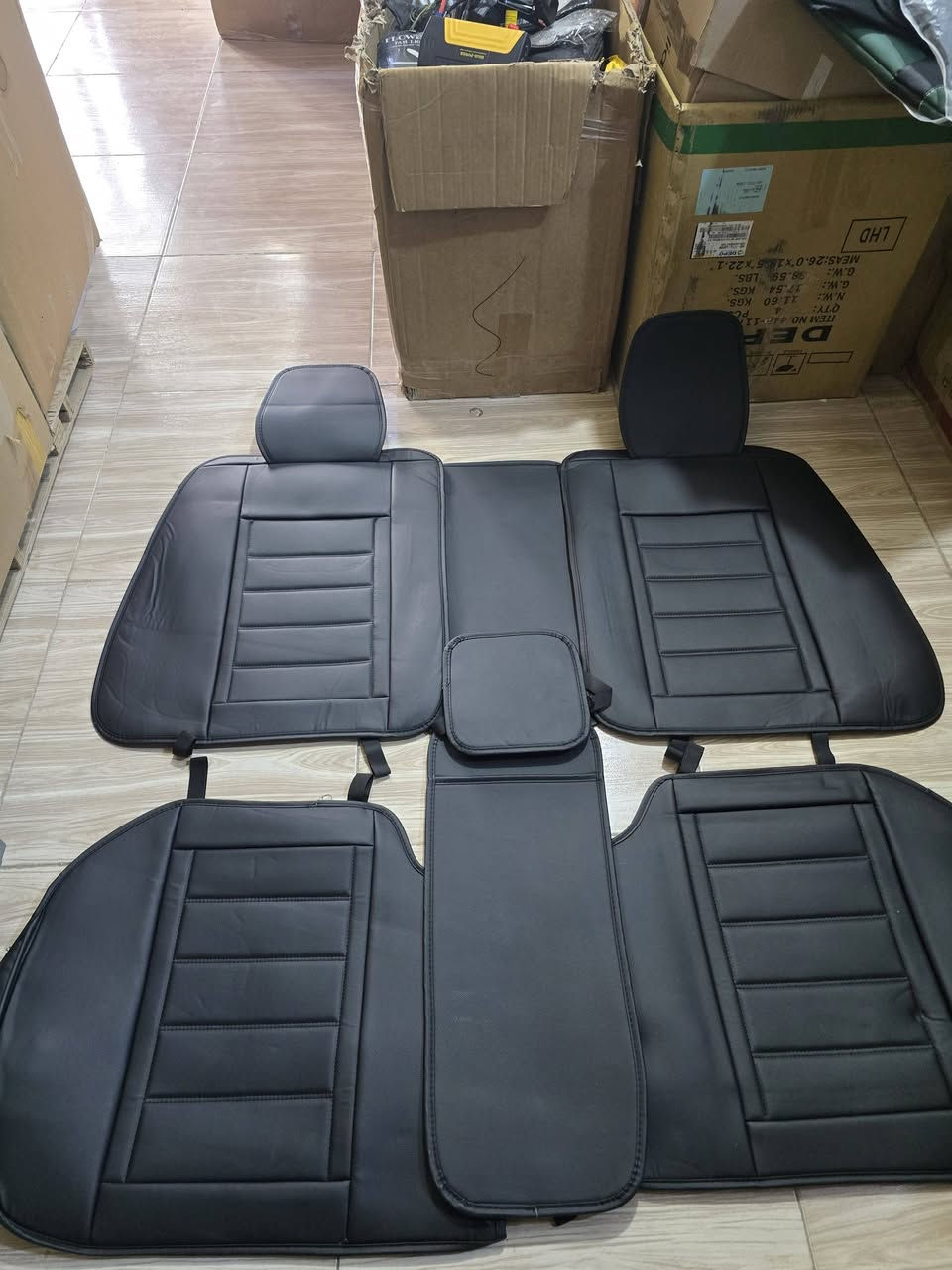 سلام عليكم ورحمة الله وبركاتة 
من رخصة الادمن متوفر دوشمة سياره ماركة اصلي كاملة جدد عدد ٢ جلد ثقيل وليسة خفيف سعر التخم ٤٠ الف يوجد توصيل


**إذا كنت صاحب هذا الإعلان وتريد حذفه لأي سبب، رجاءا أرسل رسالة إلى الدعم الفني**