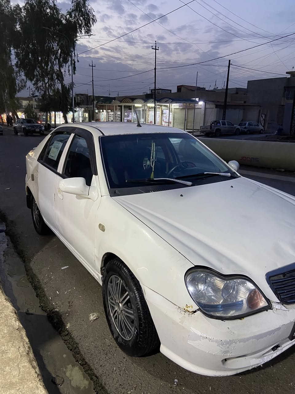 السلام عليكم سيكي 2013كصه جديده 
رقم نينوى 
هزه جديده
كابون ورقي 
السنويه 2029واني الشرعي تريد وكاله أو تحويل 
السعر 40وبيها مجال 
المكان موصل 
التوصل ***********
***********
