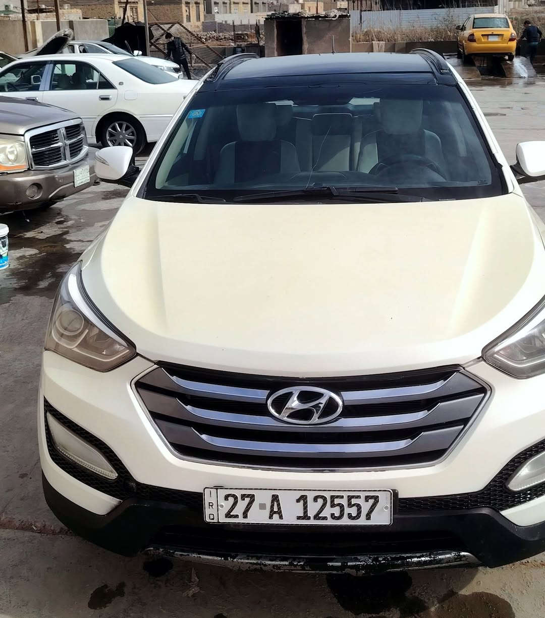 السلام عليكم سنتافي للبيع مول 2014 خليجي فول 7راكب تلث قطع تبريد بانرامه مصبوغه عام مكينه 4 سلندر مكانها دوانيه السياره بسمي رقم نكليزي سعرها 125 وبيها مجال قليل تفاصيل أكثر اتصل ***********
