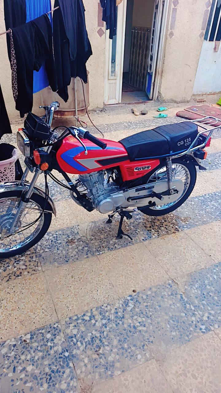 سلام عليكم دراجه مكفوله كفاله عامه النوع ارشا مديل 26 مكينه خرسه طالعه قبل شهرين سعر 650 مجال قليل المكان كربلاء جامعت فريحه *********** شراي بخدمته
