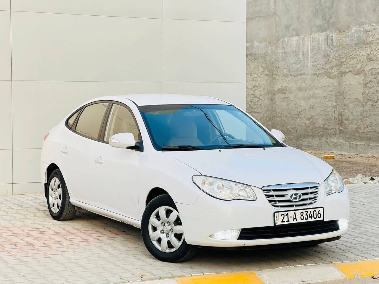 للبيع بسعر مناسب جداً 109…
هونداي النترا 2011 خليجي لون ابيض (ثلجي)رقم سليمانية دولي سنوية جديدة بأسمناا…سياره خير من الله حيل حلوه واحلى من الصور…مواصفات نص فول 
محرك1600 شرط 
كير اوتو 
4 جام كهرباء 
بلاجكتور شركة 
يدات بيض 
قفل كير 
اريل وباقي المواصفات معروفة..
كير محرك صدر طخم تاير جدد جاهزة مجهزة بدون كل نقص…
سياره بيها نص الباب الخلفي وبيها بالجنطة شوية بدون دواخل والباقي كفالة…
السعر 109 وبيها مجال للشراي…
مكاني صلاح الدين تكريت 
للاستفسار خاص متوفر


**إذا كنت صاحب هذا الإعلان وتريد حذفه لأي سبب، رجاءا أرسل رسالة إلى الدعم الفني**