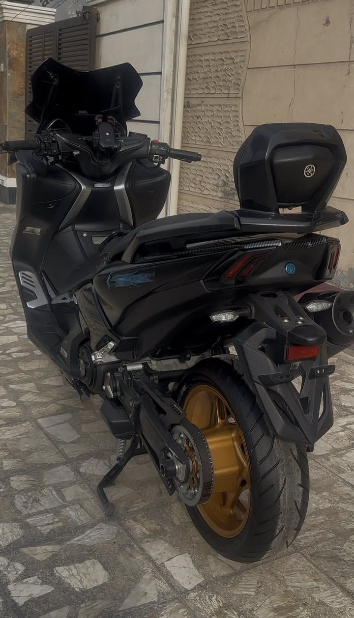 Tmax2019 وكاله الدراجه شوفت عينك ما نقصها برغي واحد وجيب وياك 50فيتر إذا كلك بيها خلل مكينه او شي تاخذها وتروح ممشاها 24الف شراي تعال خاص وتشلع عيوني مكاني بغداد 
الرقم:*********** واتساب او اتصل موجود 
تعال خاص و انطيك تفاصيل اكثر فول مواصفات 🛑
