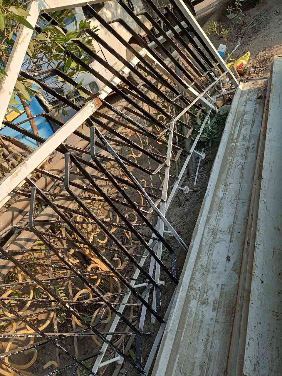 #للبيع محجر  11 متر  @  حديد ثقيل ونظيف جدا  مكاني  بغداد الغزاليه  ويوجد توصيل    ***********
***********
***********
