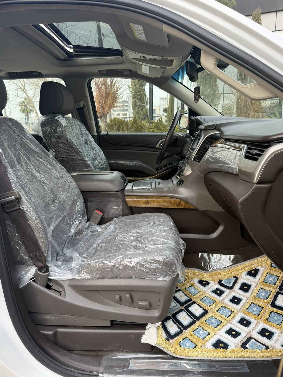 بسم الله الرحمن الرحيم  

جيمسى  دينالى  2017  فولل فول  مواصفاط  🖐️

🔴 سياره   بس جملغ  امامى سايق  صبوغ  🖐️

🔴 كير و محريك و صدر  كلة  مضبوطة  شرط كفالة
🔴 سنوى   بسمى   
🔴   مواصفات  فول ماعدا  فتحة
{ بصمه - فتحه - كاميرا - حساس - ستيرن كهربائى
 - سنوق شفط - دوسات كهربائى - قاصة - ديفيدي
- كشنات هيتر - 7 راكب - داخل بيجى - فورويل }
-----------------------------------------------------

🔴  سعر        337  💵
🔴  مكان      سليمانية  🌇
🔴  رقم       *********** ☎️
-----------------------------------------------------
