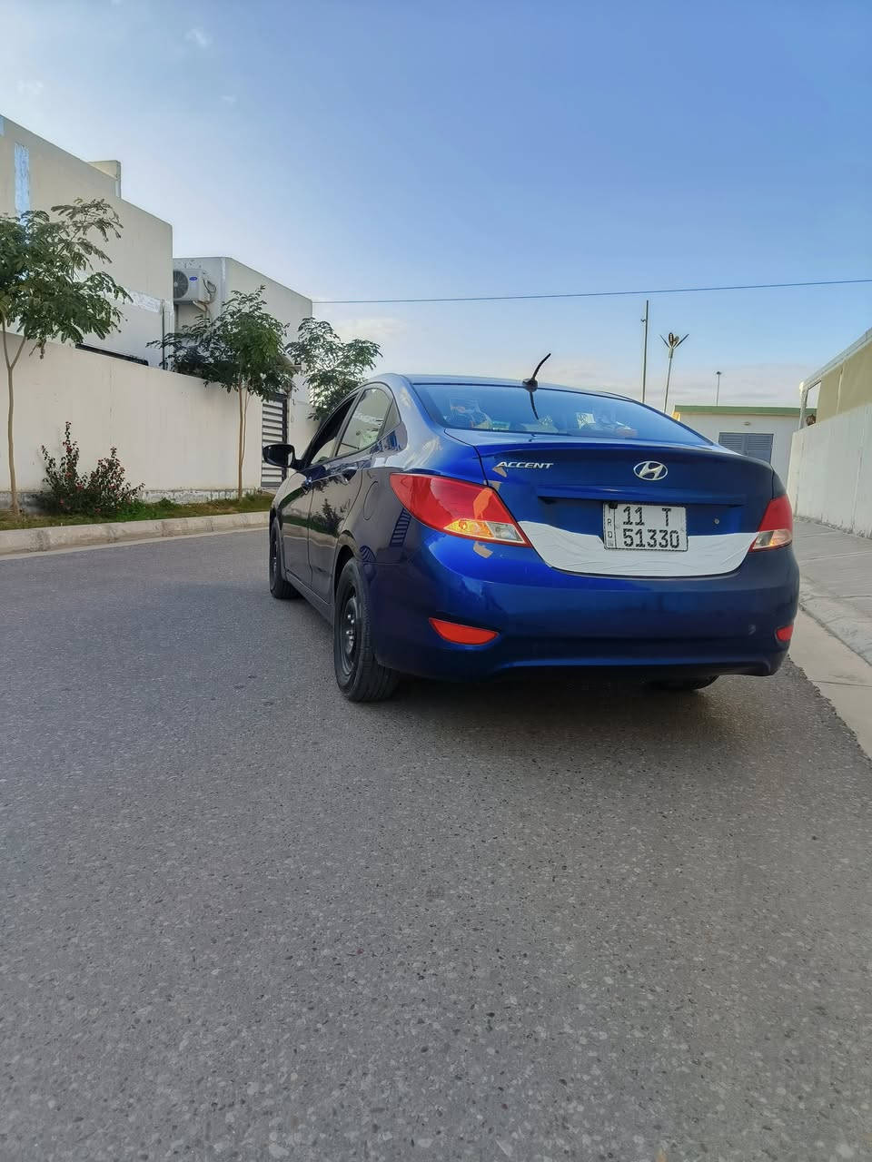 إسلام عليكم الله همه صلي على محمد والي محمد اكسنت الموديل 2016وارد أمريكي ضرره في امريكه بابين وجاملغ،بدون دواخل ليبل موجود  الباقي كفاله سياره جديده تبريد تدفئة فول تخم تاير بجيس سياره بسمي امداور ثاني يوم مكينه 1600جدئاي بجيس مكينه وكير اوتماتيك جام كله شغال لون ازرك سياره خير من الله السعر 90وبيه مجال لطيبين المكان كربلاء اليمام الحر شارع البزل رقم الهاتف ***********☺وتدللون
