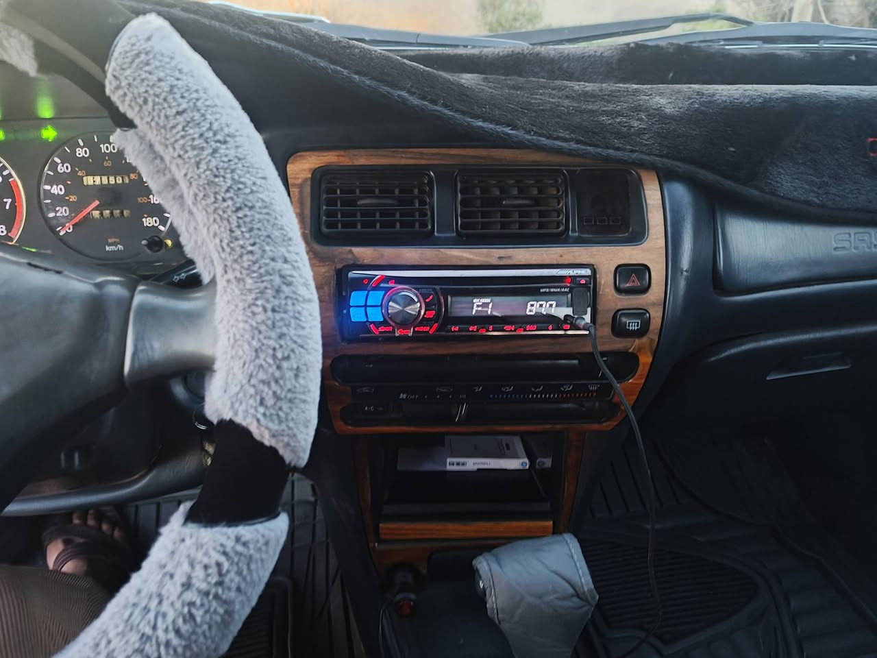 السلام عليكم
كورلا موديل 95 رقم نينوى انكليزي شرط التحويل بدون صبغ كير ومحرك شرط طخم تاير جديد صدر جديد تدفئه تبريد كربائيات كلها شغاله الاستفسار الاتصال على الرقم ***********
السعر 55وبيها مجال
