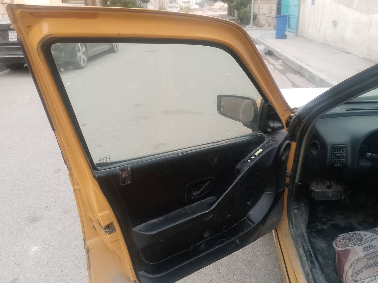 سيارة بيجو روى موديل 2009 ومكينه وكير نضيف سنويه صاقطه 2023 راعي الشرعي موجود سعرر 11 مكاني بغداد البلديات ***********
