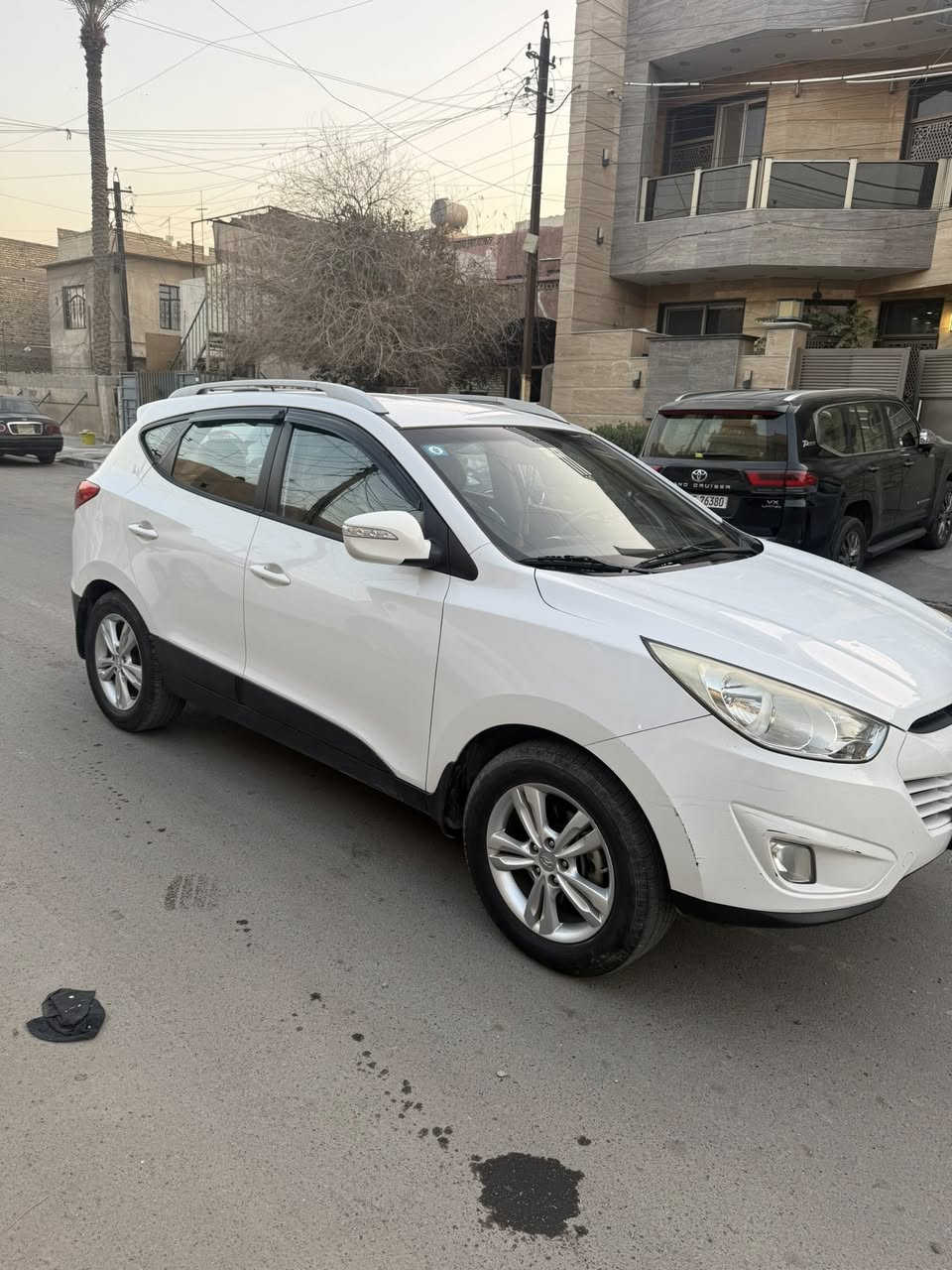 هيونداي توسان للبيع
موديل2013
ماشية 150000
لون ابيض رقم خصوصي 
السعر 15500$ 
155ورقة 
للتواصل الرقم /‭***********
