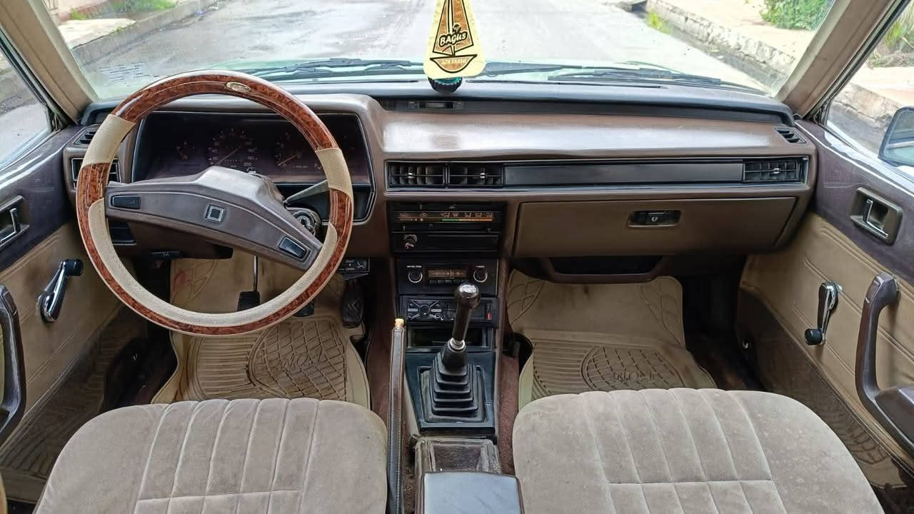 للبيع
مستيبوشي كالنت موديل 1982 رقم نينوئ انكليزي شرط الوكالة والتحويل كير عادي خمس نمر محرك وكير شرط لا نفخ ولا صرف تبريد تدفئة صبغ عام للجمالية بدون ضرر قفل مركزي حتئ الصندوق سنتر لوك طخم تايرات جديد سيارة جاهزة وضع شركة
(السعر43$) وبيها مجال 
الاتصال‏
***********
***********
