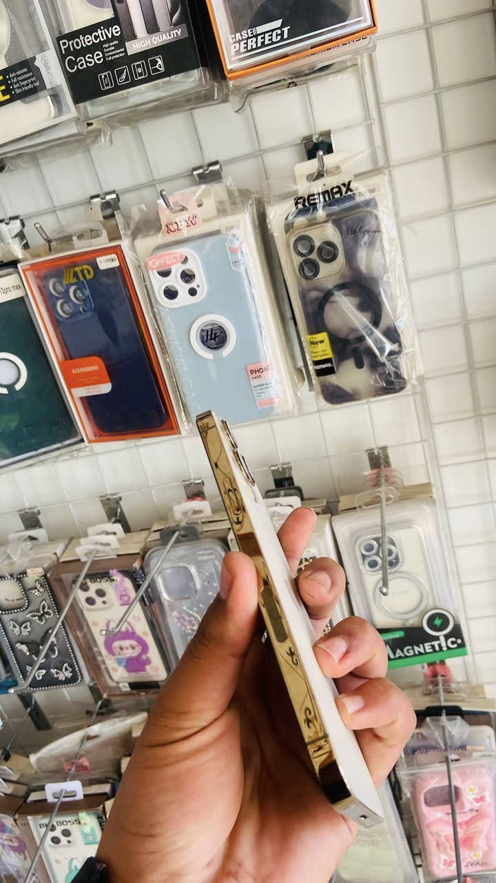 السلام عليكم
متوفر ايفون 13pro max داخل مركز بيارق العز السعر 750

لون ذهبي مابي ولا شخط بلادي بطاريه 89 
ذاكره 256 

تلفون نضيف 100% تلفوني ع ايدي ماخذه مال المركز 

عنواني تكريت البوعجيل حي. العاصمه مركز بيارق العز 

وحياكم الله


**إذا كنت صاحب هذا الإعلان وتريد حذفه لأي سبب، رجاءا أرسل رسالة إلى الدعم الفني**