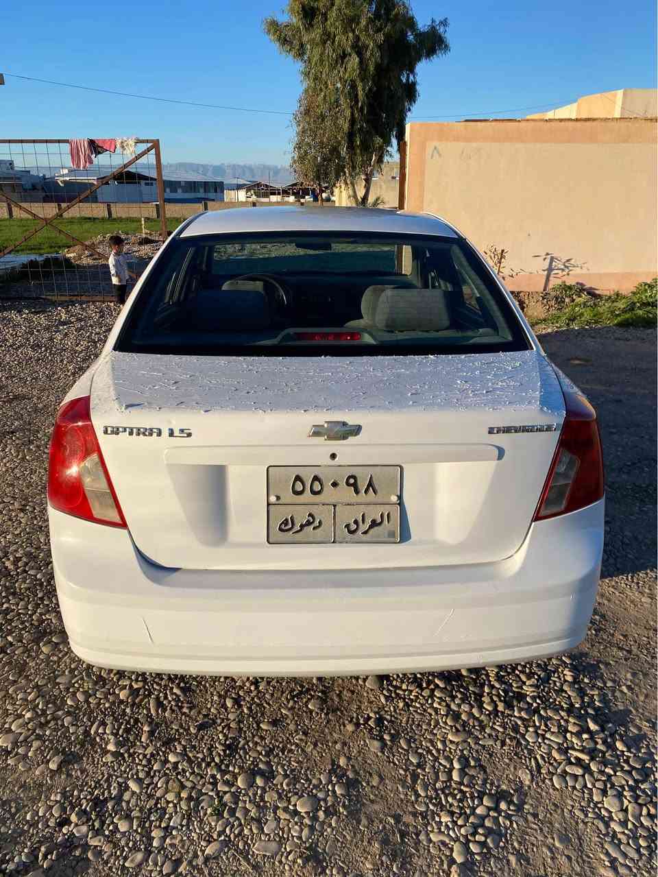 بو فروشتن شوفرليت 2009 گير عادي بي بوياغه تةنها تةزرةي هةيه توزيك دوسةي بوياغه گيرو مةكينةي بةشرته تحويل و غرامه بةشرته سنةوي تازه تةواو بوه سيارةكه زور جوانه تةخم بني خاوينه تةخم تايةي خاوينه تةقه و رةقةي نيه سيارةكه بي مسروفه سعر 66$ مجال بو زانياري زياتر پةيوةندي بكه به ز.م *********** اكر, نينوى
