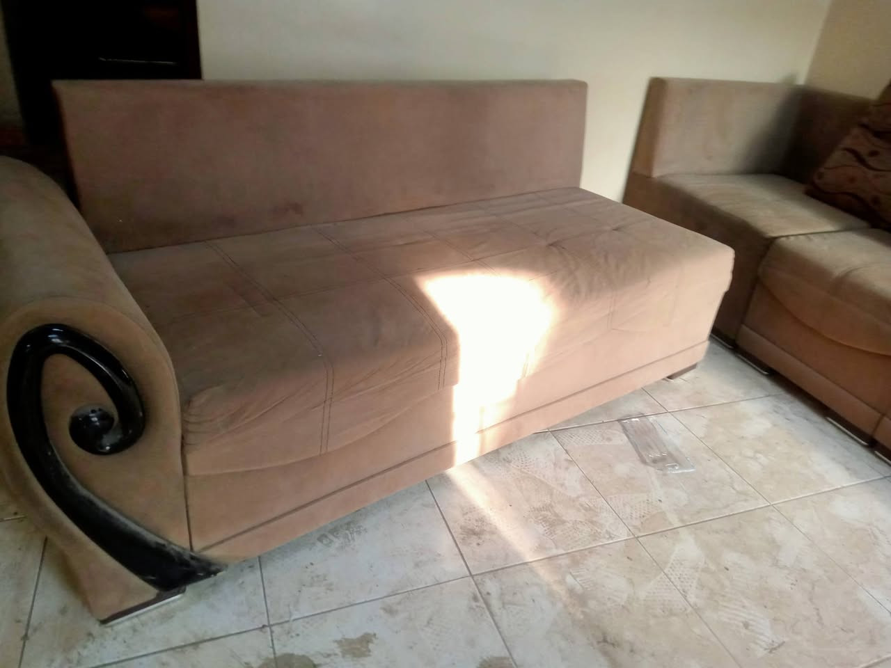 ديوان 6قطع للبيع ***********
