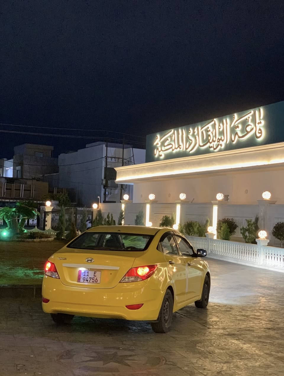 اكسنت 2013
🔹خليجي 1.6 قطرتين
🔹رقم بغداد شركة عامة
🔹السياره ب اسمي 
🔹سنوية لحد 2027
🔹بطاقة بانزين
🔹بدون ضربة بدون تبديل فقط تصفيات 
🔹محرك جديد بعده بضمان 
🔹كير جديد
🔹صدر 90‎%‎ جديد
🔹باتري جديد وتايرات بحالة ممتازة 
🔹 تبريد شغال
السعر 96 وبي مجال
***********
