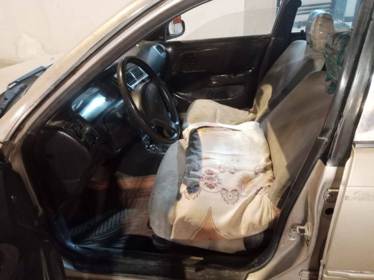 كورلة للبيع متواجدة في البصرة سنوية مجددة وبسمي  رقمها نجف مكينة جديدة  كير كهربائيات شغالة تبريد شغال والسعر ٤٨ وبيها مجال *********** البصرة, العراق
