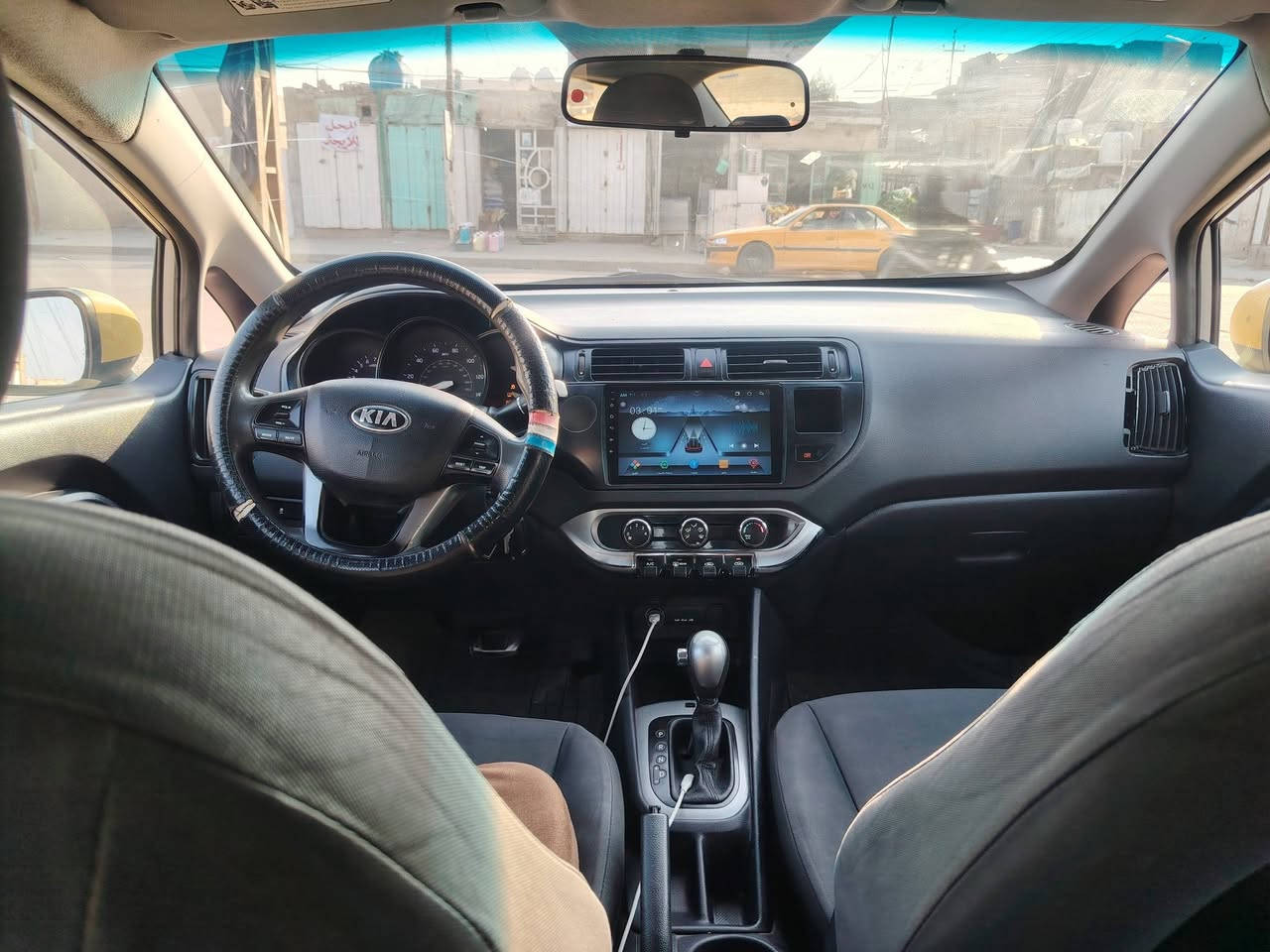 السلام عليكم كيا ريو 2014الجاملغ اليمن فقط الباقي مكفول السعر 82 
الهاتف ***********
