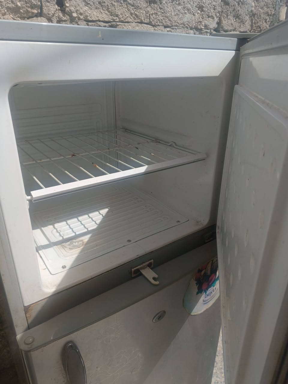 ثلاجه شكله  نظيف بس ما تشتغل وما اعرف العطل شنوو ب80


**إذا كنت صاحب هذا الإعلان وتريد حذفه لأي سبب، رجاءا أرسل رسالة إلى الدعم الفني**