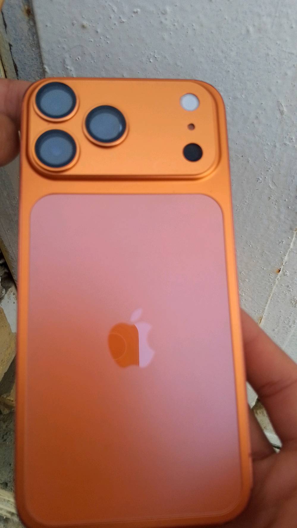 ايفون 13برو ماكس محور 17 برو ماكس جهاز نضيف شرط الفحص 