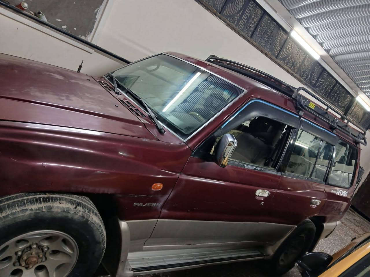 سلام عليكم باجيرو موديل ٢٠٠٠ رقم اربيل مكينه vv.itجيده جدا 
سعرها٣٨ورقه مكانها بغداد العبيدي الرئاسه شارع ٢٠ رقم واتساب و الموبايل ***********
