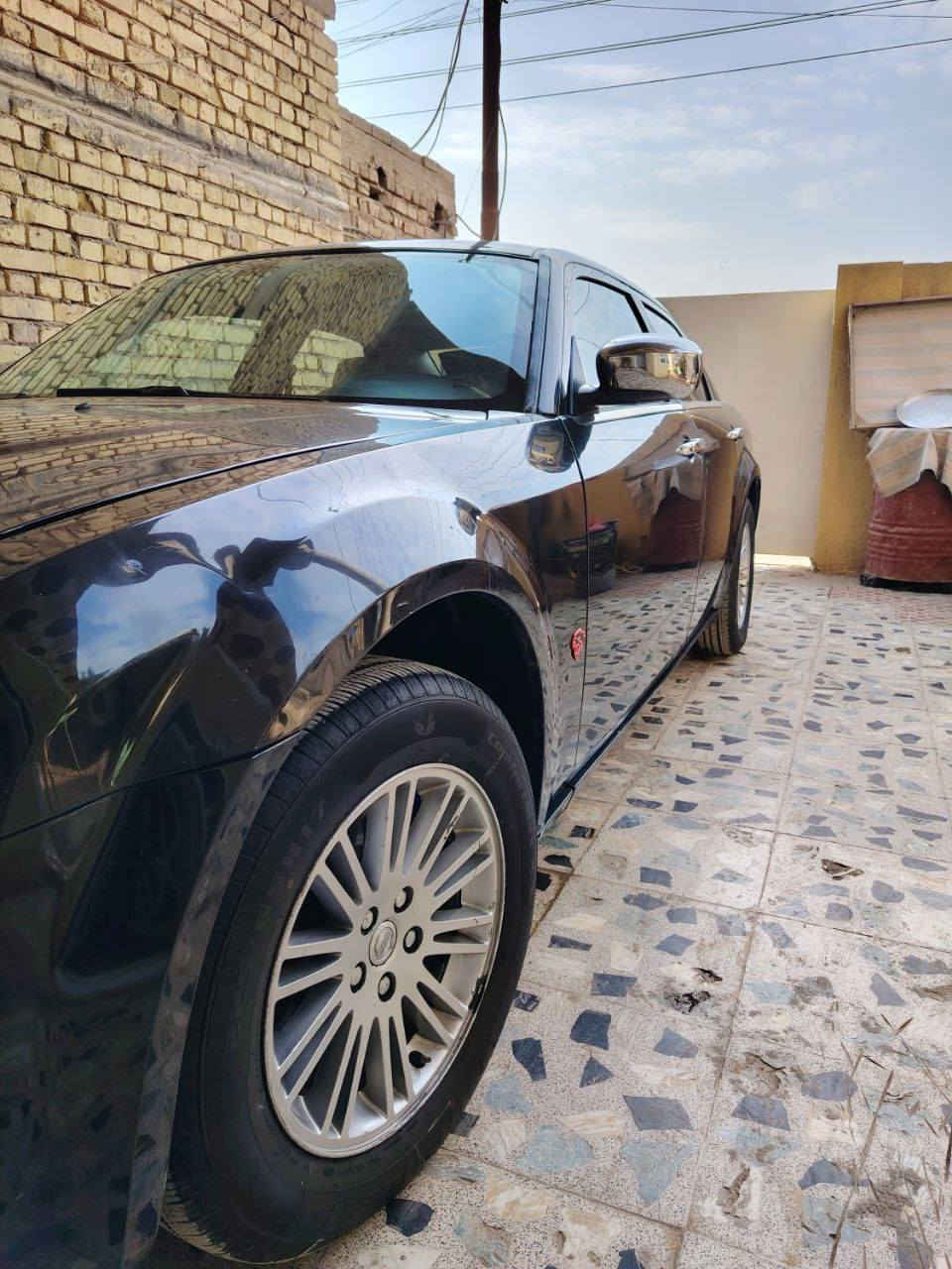 اوباما موديل 10
حداديه جديده 
تخم تاير 
مكينه وكير جدد
بيه طختين خفيفات قطعه وحده تبديل موضحات بالسونار 
سعر 115
***********
