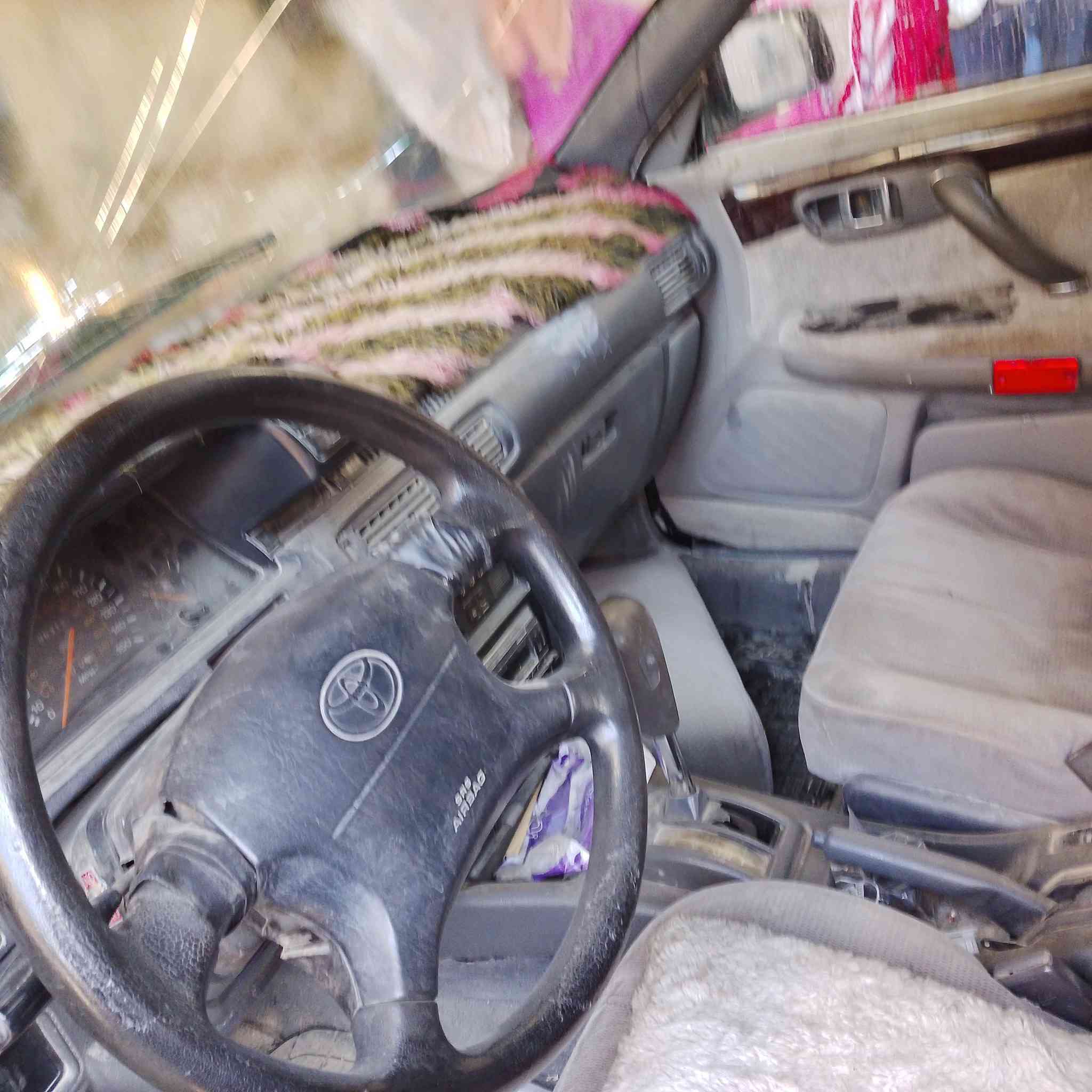 سلام عليكم سياره كامري موديل 1991 للبيع سيارة بلاديه ماملعوب بيهة بيهة طخة وحدة ممعمرة محرك نضيف صدر جديد خلفي جديد كامل رقم انبار السعر 38ورقة بيهة مجال رقم انبار مشروع وطني الاتصال *********** واتساب
