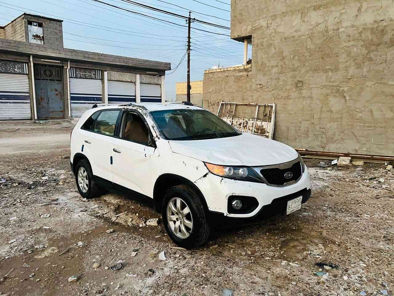 سلام عليكم للبيع كيه سورنتو موديل 2013رقم بغداد مشروع وطني تحويل مباشر اخوان سياره تعرضت لحادث جفيه كلش خفيفه كما موضحه بلصوره ابيع على وضعهه سياره شغاله وتمشي مكينه 2400 دوش مكان السيارة بغداد السعر 78$الاستفسار ***********
