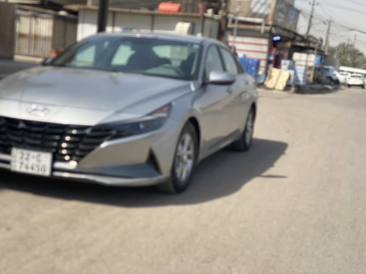 السلام عليكم 
النترا ٢١ سلفر رقم اربيل 
هزه وفحص ورقم جديد 
السياره باسمي جاهزه 
ماشيه ٦٠ الف 
حادث خفيف ٣ قطع صبغ مكاني بغداد البنوك
السعر ١٣٣ ورقه
*********** واتساب 
  ***********اتصال
