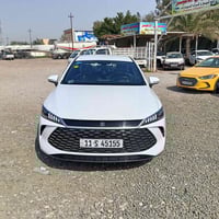 بي واي دي الفئه الجن بلاس  الداخل زيتوني  الموديل 2025 ماشيه 6000 الرق...