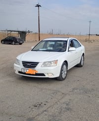 سوناتا للبيع 2009 رقم انبار مكانها بغداد التاجي /07500698093