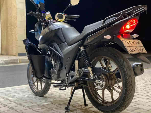 سلام عليم ماطور ار كي البيع خمس كير مكينه شرط مافتوح ولا مصلح درجه جديد شديته موديل ٢٥ فول تشغيل بعد بصمه درع هورن سيدان مرتبه فول وياه جنط وبيه مسجل وسماعت يعني درجه فول تحويل مباشر رقم ربيل مكلن تكريت سعره ٢٧٠٠ وبيه مجال رقم ***********
