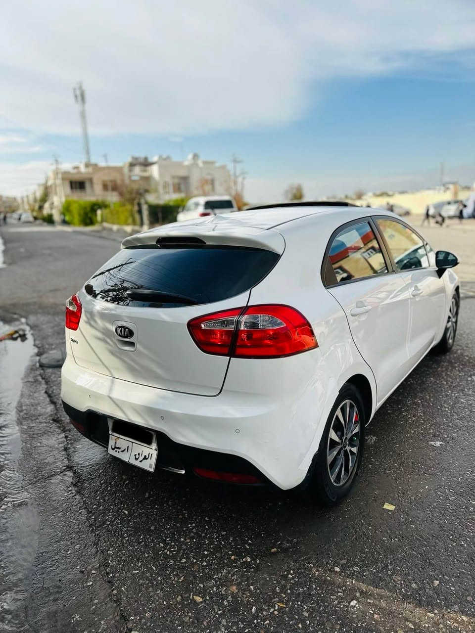 کیا ڕیۆ ٢٠١٤ فول مواسەفات سلایت چوار جام کارەبا قفل مەرکەزی حەساس ئاوێنە شەفت و کارەبا ABS ڕەقەم هەولێر سەیارەکە بێ بۆیاخ ٣ جێی گچکەی تەعدیلە گێر و مەچینە و تەبرید و بەناوکردن بەشەرت 

نرخی: ٩٥ وەرەقەو مەعامەلە
 
ڕەقەم: *********** أربيل, العراق
