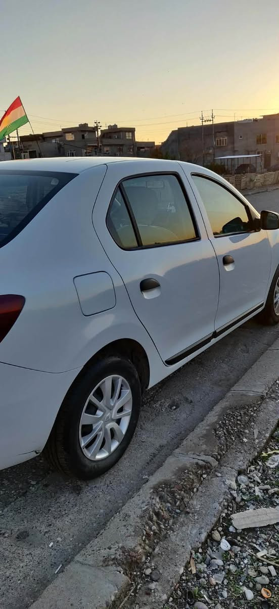 رينؤ 2019 دووپارجه ي هه يه بي زوري كيرو مه كينه به شه رت ره قم و سه نه وي نويه به ناوي خؤمه وه يه سحري 82 كميك محامه له هه ولير *********** أربيل, العراق
