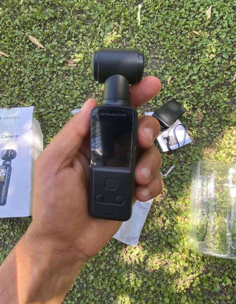 كامره دجي اي 4k  كوبي تدعم تصوير الفيديو بدقة 4K Ultra HD، مما يمنحك تفاصيل واضحة وممتازة لتوثيق الأنشطة اليومية والرحلات.
 الصور الثابتة: تمكنك من التقاط صور بدقة عالية 
مع حزام +شاحنه + نك مايك اسلكي بسعر ٣٥الف


**إذا كنت صاحب هذا الإعلان وتريد حذفه لأي سبب، رجاءا أرسل رسالة إلى الدعم الفني**