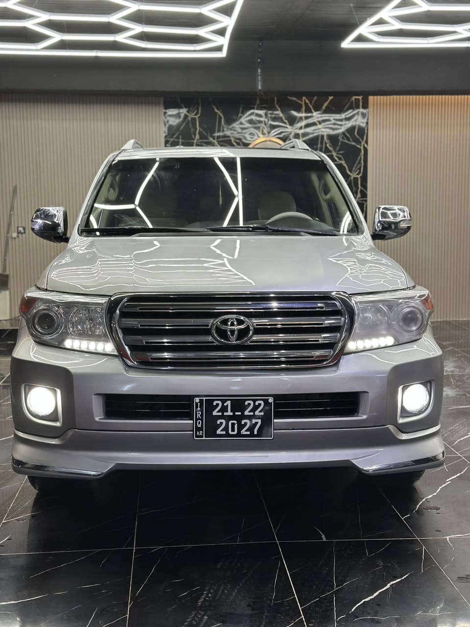 سلاو هاورييان 
وه نه وشه. موديل 2009
سياره كه دووبه يه به شه رت 
بوياخ. حيزام بوجواني 
سيسته مي غازى ئيتالي  بو به ستراوه 
غازو به نزين   ئيش ده كات 
گيرومه كينه به شه رت 
٦ بستونه سياره كه 
هيج مه سروفي نيه سياره كه 
نرخ. 180 مجال
 ژم ***********
***********
ناونيشان. رانيه
