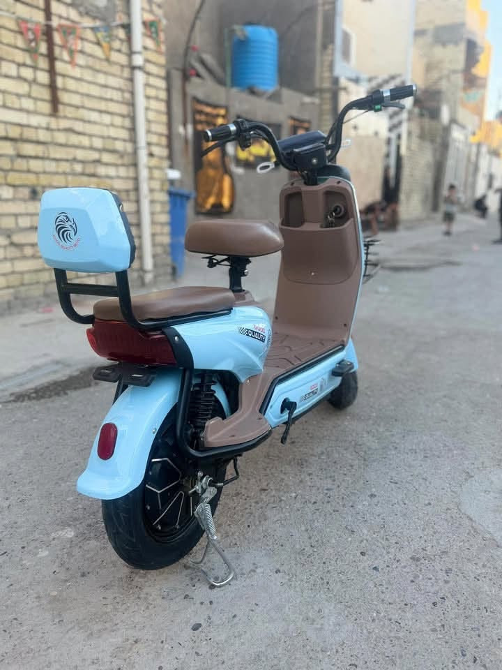سلام عليكم

دراجه حجم ١٤ أو ١٦ دراجه ✅👍

للبيع✅

فول مواصفات موديل ٢٠٢٦ ✅

الله يشهد الدراجه صار ١٥ يوم أو اقل من نازله من الرمبه 

دراجه مال معرض ✅

دراجه بيه شغله وحده فقط الدوسه مكسوره وتلحم كدام عينك تفحص✅

 مواصفات ✅

بيه جهاز ضد السرقه ✅

يجي وياهه سويجين وبصمتين وكارتين ✅

تجي وياهه المرايات البلاديات بس ما شادهن ✅ 

دراجه أربع نمر ✅
 
إشارات يمنه يسره ✅

بكلايت  أمامي قوي ✅

ويه الشاحنه الاصليه مالته ✅ 

السعر ٣٥٠ وبيه مجال حك الجيه ✅ 

والله مشتري الدراجه اكثر من هاذ السعر بهواي بس لان مستعجل عله بيعتهه ومحتاج الفلوس ✅

العنوان بغداد / مدينه الصدر  

متواجد علفيس بأي وقت ✅


**إذا كنت صاحب هذا الإعلان وتريد حذفه لأي سبب، رجاءا أرسل رسالة إلى الدعم الفني**