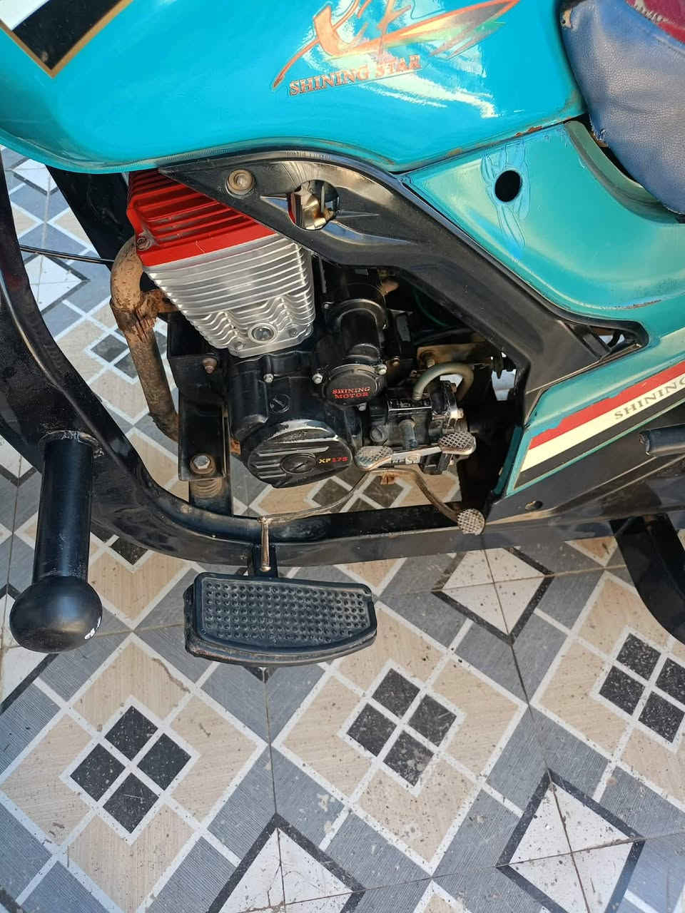 ستوته جمره فحل مكفوله كفاله عامه شاصي ركبه تايرات جدد جاهزه موديل 23 السعر 2250 العنوان الشطره اي ستفسار ***********
