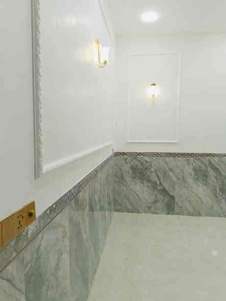 دار للبيع بالنداء شارع قنبر يبعد عن شارع ثاني بيت مساحة البيت 200 متر طابقين سعر 195 مع المجال رقم الهاتف واتساب ***********
