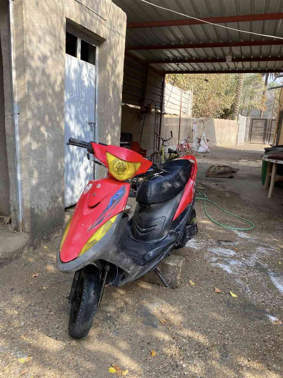 سلام عليكم ماكس عدله للبيع دراجه مفتوحه 55 دراجه مولحه كفر جارد احمر بلاد نقصها فقط كلج امامي شغاله كلها سلف هندر لايت اشاير السعر 525 وبيه مجال قليل مكان كربلاء الحسينيه الرقم..***********
