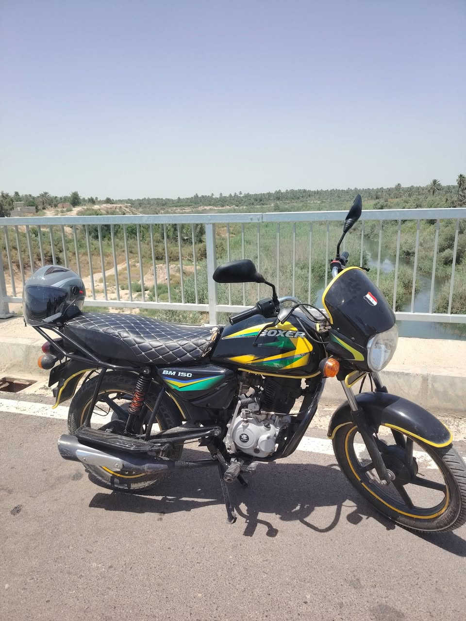 السلام عليكم دراجه بوكسر للبيع موديل 2019 أوراق كامله كهربائيات كامله لايت زنون مكان ديالى ناحيه ابي صيده السعر 850 وبيهه مجال رقم التلفون ***********
