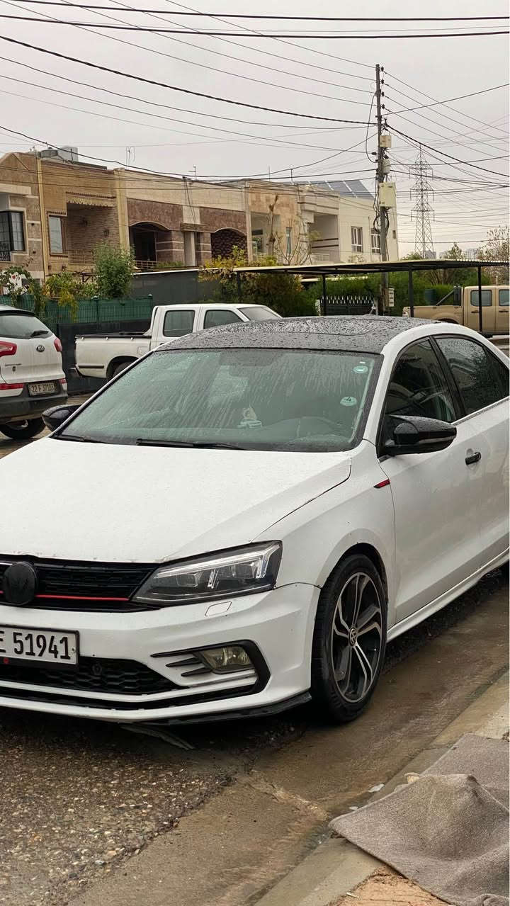 سلام علیکم.  Jetta 1.4 turbo 2017 کەنەدی.  سبوغ عام.  گێرو مەکینە و تەقە و رەقەی  تەبریت ساردی و گەرمی کارەباییات هەمووی بە شەرت  سەیارەکە کامل دەست کاری کرایە  پشت و پێش کامل کرایتە(GLI)  سەنەوی و بەناو کردن بەشەرت
 غەرامەی لەسەرە 500 $ 

کوشین هیتەر 
کوشین کارەبا
تەحدیت سورعە
سلایت 
ویل سپۆرت 
سعر ٨٨ وەرەقە مەجالەکی برایانە  پەیوەندی بکە یان نامە بنێرە تەنها لە وەتسئاپ جواب دەدەمەوە أربيل, العراق


**إذا كنت صاحب هذا الإعلان وتريد حذفه لأي سبب، رجاءا أرسل رسالة إلى الدعم الفني**