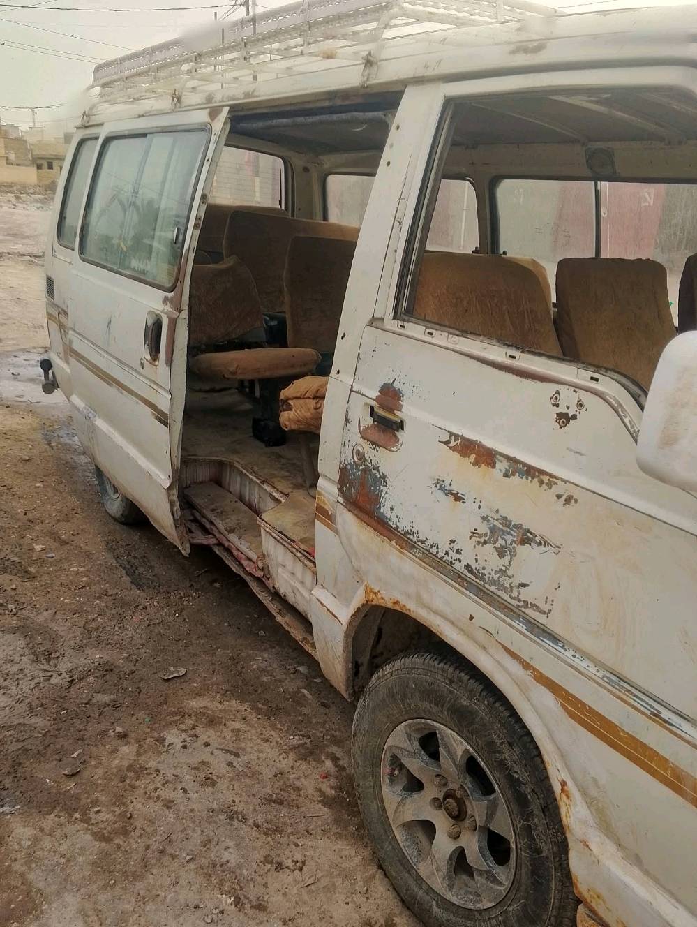 سيارة للبيع محرك بطه بي تبخير رقم ديالى صدامي عنوان بابل 