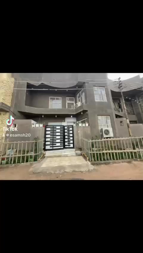 دار 🏠للبيع  بناء 2024
مساحة 100 متر 10*10
الموقع الموحية 36/944
مقابل ساحه المنطقة كلها بناء
***********
