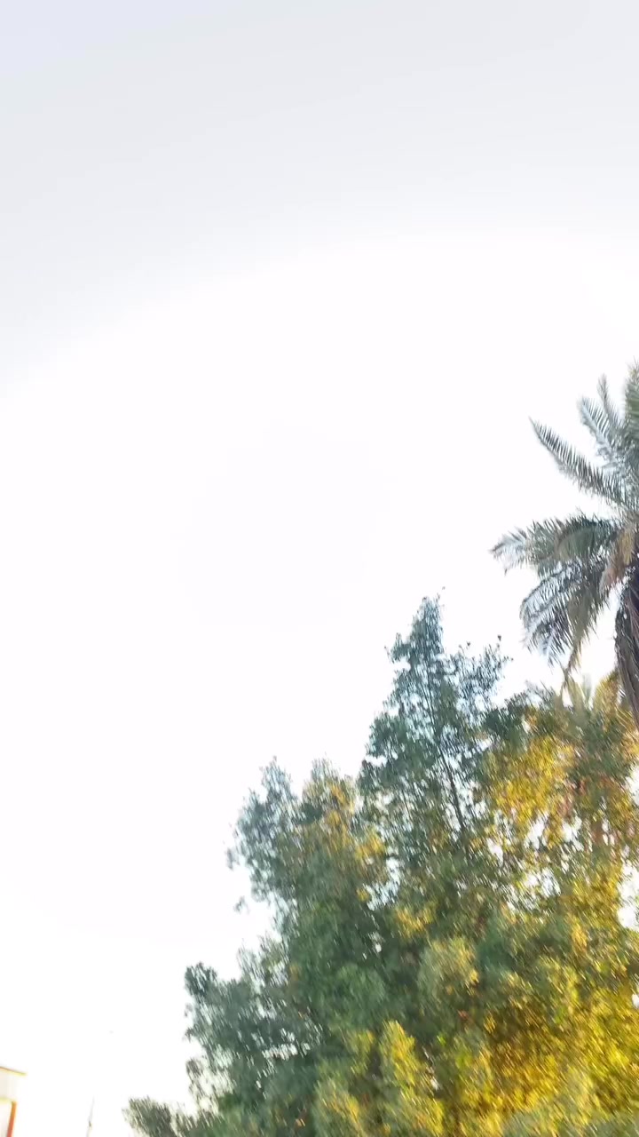 السلام عليكم للبيع شيري تيكو ٢٠١٤محرك ٢٠٠٠ كير ميكانيكي المرغوب
ماشيه ٨٧ الف حقيقي 
كير محرك صدر تدفئه تبريد خير من الله 
دواخلها وضع شركه 
رقم بغداد دولي سنويه ٢٠٣١ هزه جديده
مابيها دگه جاكوج عدا الطخه الواضحه بالصوره 
سعرها ٧٧ 
مكاني حي الجامعه او العلاوي 
***********:Asia
