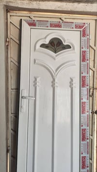 باب بلاستك • جديد • للبيت