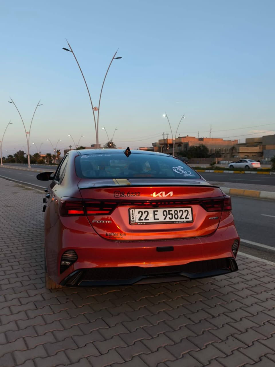 السلام عليكم ورحمه الله وبركاته
سيارة فورتي جي تي لاين 
فول مواصفات واحد على واحد 
ضررها الباب الخلفي من جهت سايق 
محرك 2000 دوش 
فتحته سقف اشاير مري نقطه عمياء بالمري 
كشنات تدفئة وتبريد مختمه جي تي لاين 
سيارة حيل حيل نظيفة مكانها (صلاح الدين تكريت) 
سعرها 170 ورقة وبيها مجال للطيبين 
📍ملاحظه الستيكرات والاشرطة صفر للجماليه فقط 
للتواصل :*********** السيارة باسمي تحويل ثاني يوم
