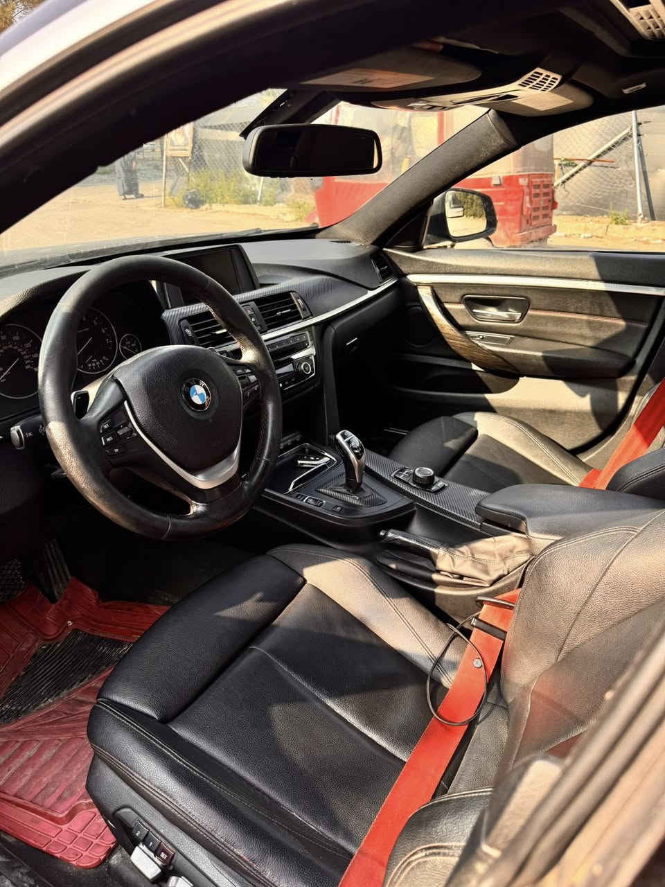 Bmw 430i 2017 m 4 package
بيع او مراوس مع جيب او جارجر حديث

شكل جدا مميز ام بكج
 وماشية ١٢٠ 
السياره متعوب عليها و مصروف عليها هواية لايتات امامي ودي لايت  ديناميك متحرك مع الستيرن ٢٠١٩ وبكلايتات ٢٠٢٠ 
صدر امامي خلفي جديد اصلي
المواصفات : 
سلايد روف 
📌محرك ٤ سلندر ٢٠٠٠  توين بور توربو اقتصادي وصاروخ 
(برغي ما مفتوح بي ومكفول هو والگير)
📌ويل m بكج قياس 18 
📌١٢ حساس (٤ امامي + ٤ خلفي) 
📌اوتو بارك (اصطفاف تلقائي)
📌كشنات جلد + مسند للقدم + ميموري خزن
📌حضن كشنات من الجوانب كهربائي نفخ 
📌حساسات بالاطارات تقيس ضغط وحرارة كل اطار
📌٤ وضعيات قياده (echo pro + comfort + sport + sport plus)
📌لايتات نهاري ليزريه وليلي زينون
📌مري شفط كهربائي وقلاب على البگ
📌 تبريد امامي و خلفي منفصل
وبعد مواصفات البي ام الباقيه معروفه
رقم اربيل جديد تحويل مباشر السياره مصروف عليها ومداريها
حادث جدا بسيط مرفق بالصور
جاملغ يمين كلير جاملغ يسار صبغ بونيد مفتوح سيارة حادثه جداً خفيف بيها سونارين 💵 ((( السعر ١٨٥ ))) 💵
وتساب  ***********
