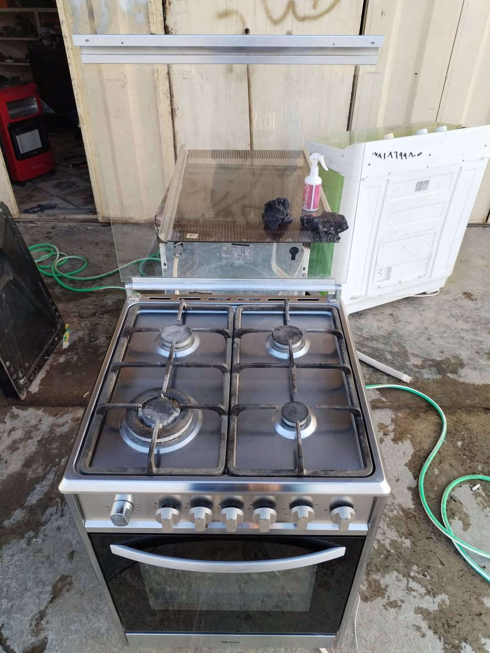 طباخ ايطالي أربع عيون استيل
اربع عيون مع عين جبيره ايطالي شرط نار ازرق

فرن فوك وجوه شغال ناره ازرق تخبل

نظافه فول

ضمان سنه

السعر ١٢٠
#يتوفر #تصليح كافة انواع #طباخات وشغل ضمان والمحل معروف بشغلة


**إذا كنت صاحب هذا الإعلان وتريد حذفه لأي سبب، رجاءا أرسل رسالة إلى الدعم الفني**