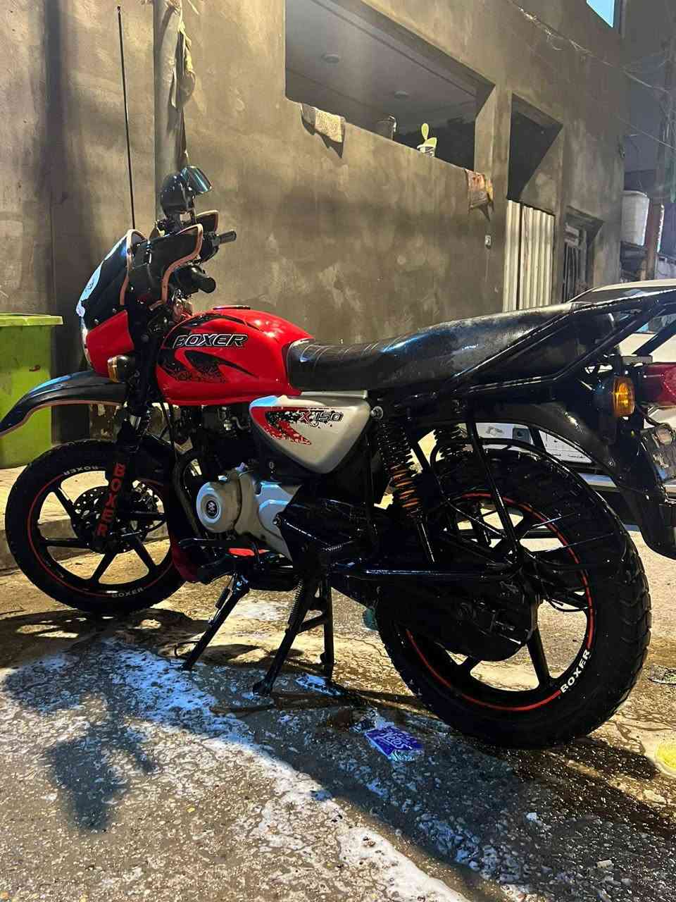 سلام عليكم دراجه بوكسر2023
لبيع سنويه رقم باقي ع تسليم لوحات دراجه دراجه حلوه نضيفه مكينه مكفوله ما مفتوحه سعر 2400 وبيه مجال مكان بصره حيانيه رقم***********
